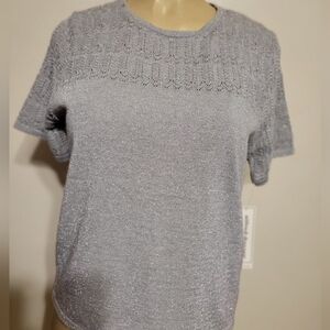 Alfred Dunner Sparkling Sliver Petite Top NWT Hoilday Demure  NewYears